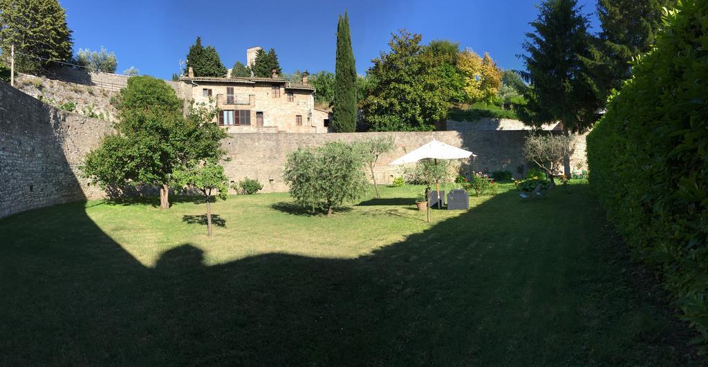 Anfihouse - Assisi Relais Lägenhet Rum bild